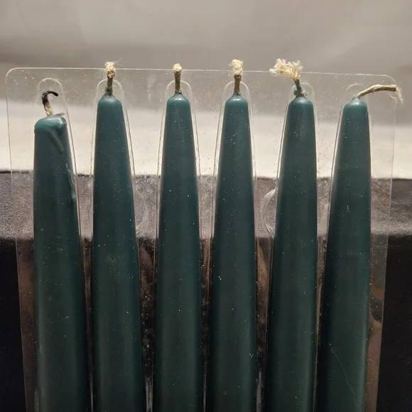 PartyLite Burgundy Taper Candles Set - Picture 3 of 4